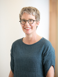 Associate Professor Sarah Bendall picture